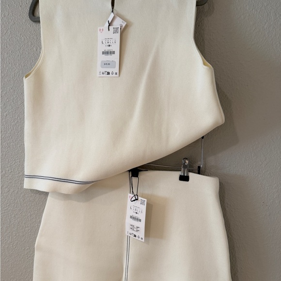 Zara Cream Sleeveless knit set trimmed in navy - Picture 3 of 3